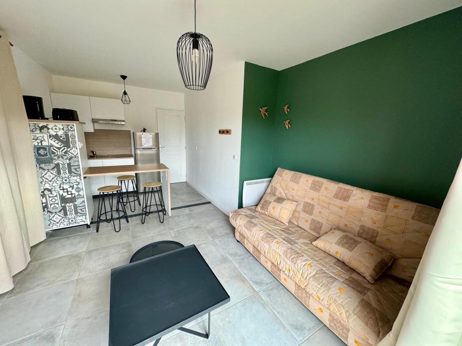 Studio Avec Exterieur Ombrage Сен-Марсель-ле-Валанс Екстер'єр фото